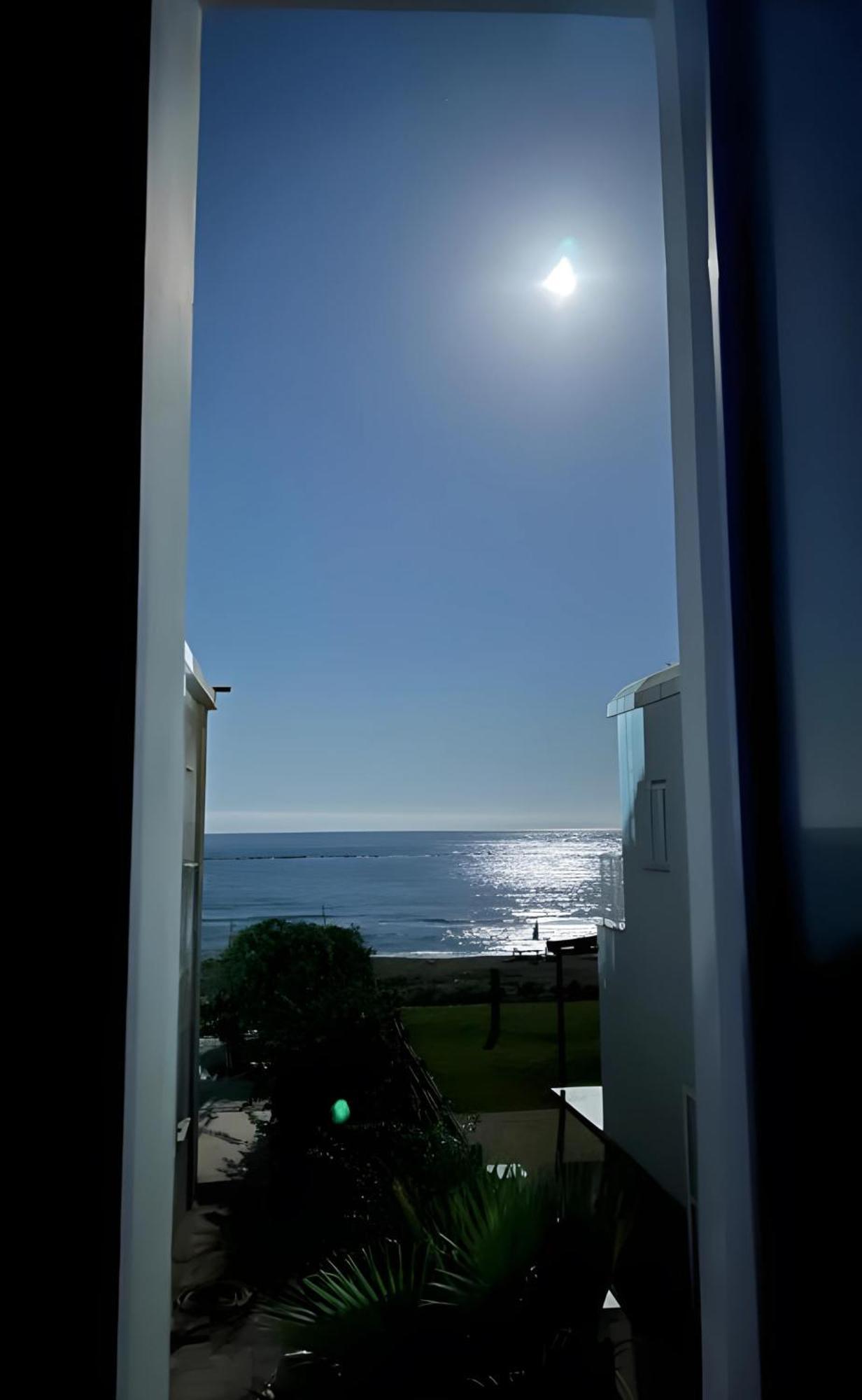Ammos Beachfront Villa Paradise Larnaca Exterior foto